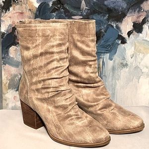 Very G’s PRESTON TAN/CREAM SLOUCHY BOOT SZ6